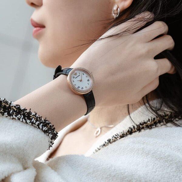 Actual product image Emporio Armani Pink (Analogue wristwatch, 30 mm)