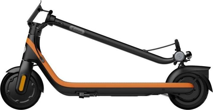 Immagine prodotto Segway-Ninebot eKickScooter C2 E (16 km/h, 11 km, 150 W)