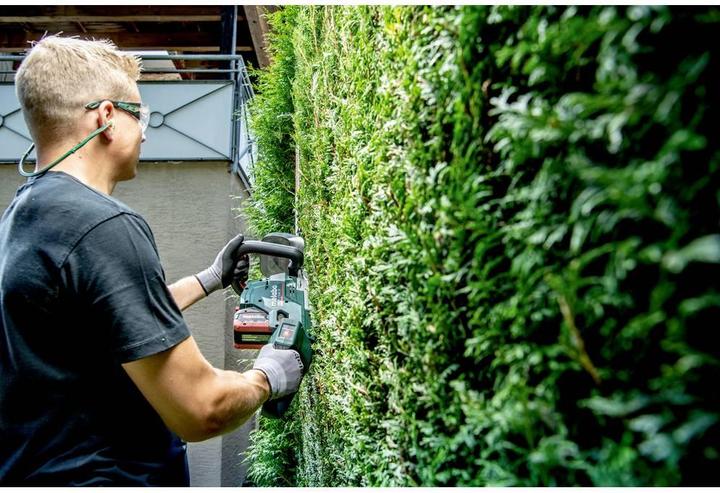 Produktbild Metabo HS 18 LTX BL 55 (Akkuheckenschere)