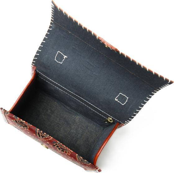 Produktbild Only-Bags.Store Maroon Mystique Ajrakh Satchel Geldbörse