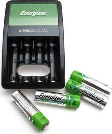 Immagine prodotto Energizer Ricarica Maxi (4 pz., AA, 2000 mAh, Batteria + Caricabatterie)