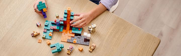 Actual product image LEGO The tangled forest (21168, LEGO Minecraft)