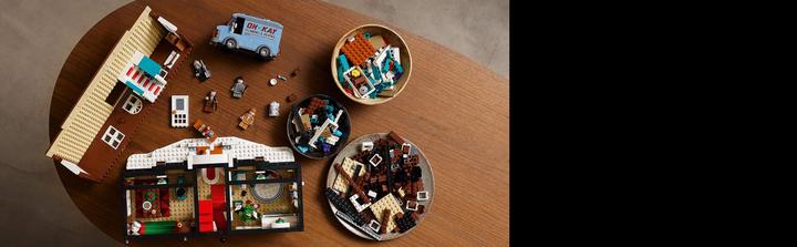 Immagine prodotto LEGO Home Alone (21330, LEGO Ideas, Set LEGO rari)