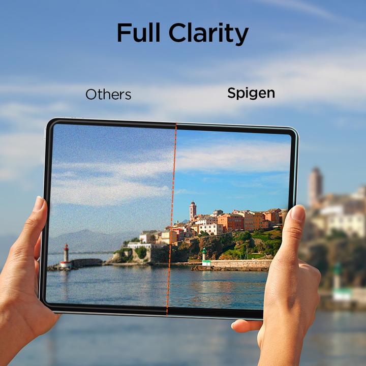 Produktbild Spigen tempered glass Glas.TR Slim for iPad Air 4 2020 / 5 2022 (1 Stück, iPad Air 2022 (5. Gen))