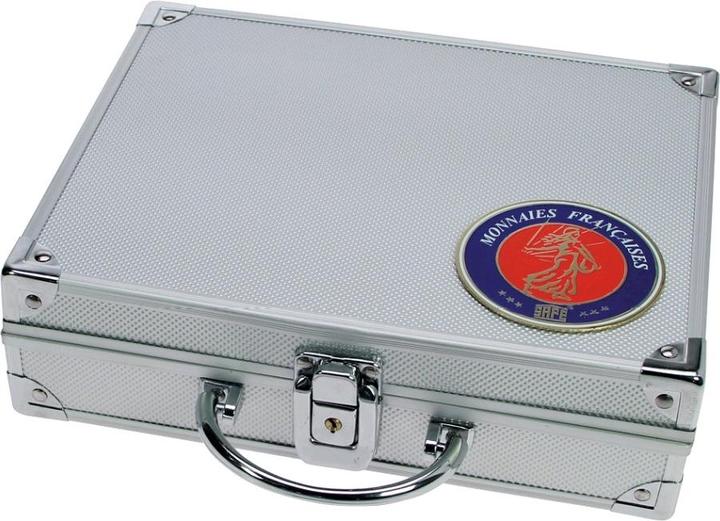 Actual product image Safe Aluminium case with badge France empty