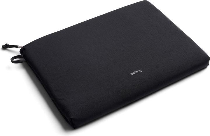Actual product image Bellroy Lite (16")