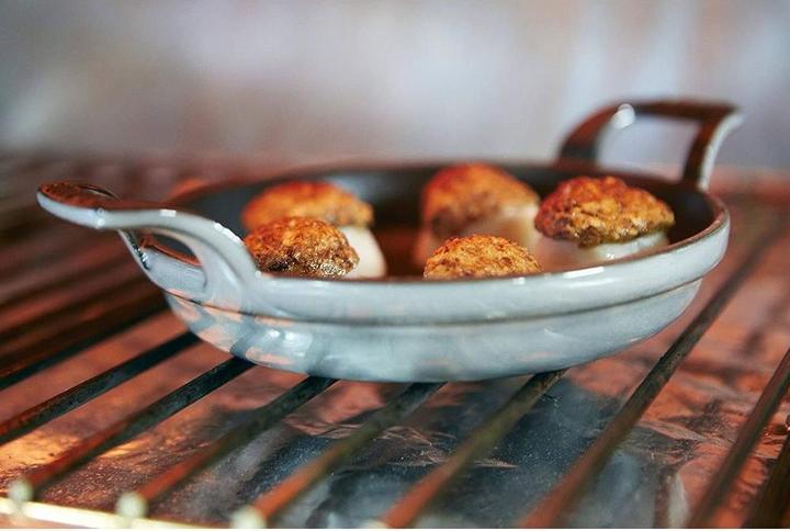 Actual product image Staub Baking dish
