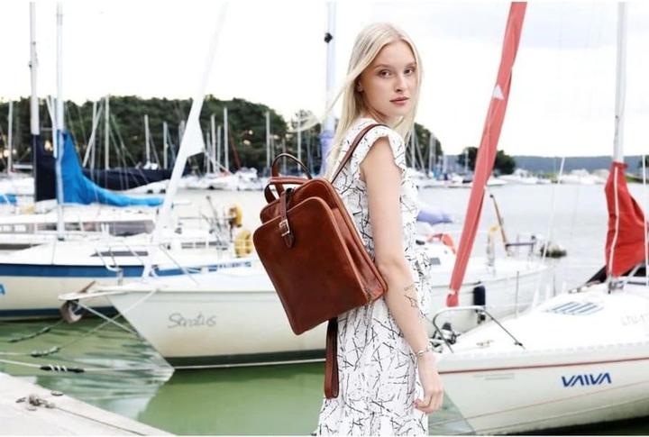 Produktbild Only-Bags.Store Damen Lederrucksack, Cabrio Tasche