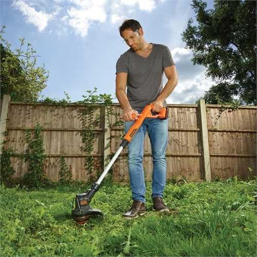Actual product image Black & Decker AkkuRasentrimmer ST182320 Kit (Trim line)
