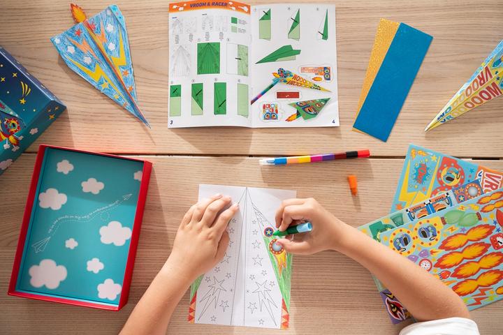 Produktbild Artista Papierflieger Bastel-/Malset