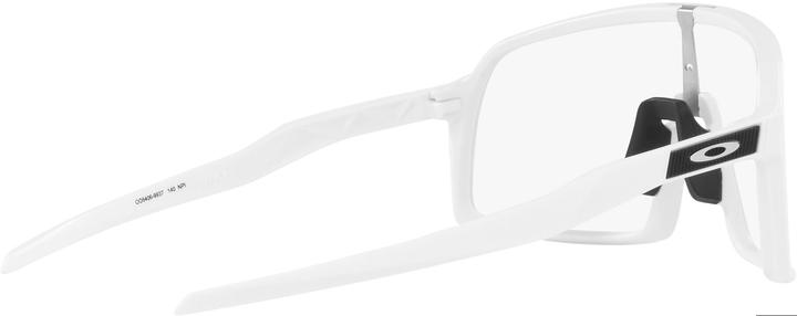 Actual product image Oakley Sutro (Mat white, Photochromic)
