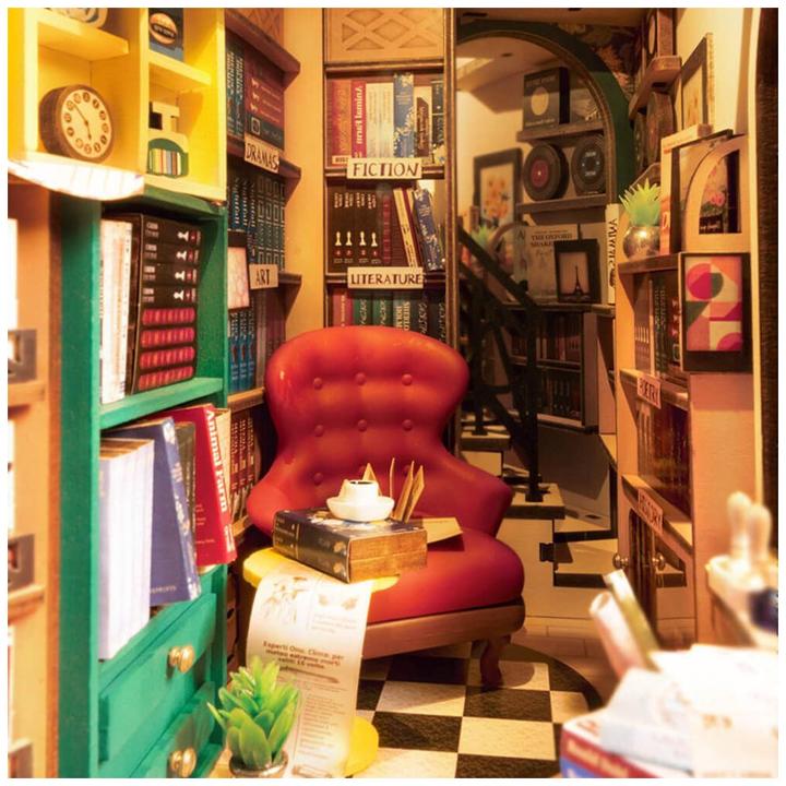Robotime Kit de maquette 'Bookstore