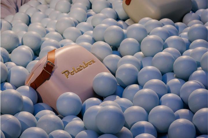 Actual product image Polarbox Retro Cooler cyan 12l (12 l)