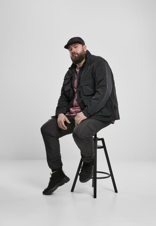 Actual product image Urban Classics Cargo Nylon Track Pants (4XL)