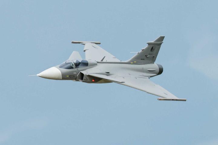 Produktbild Freewing Jas-39 Gripen grey PNP Jet EDF (Jet)