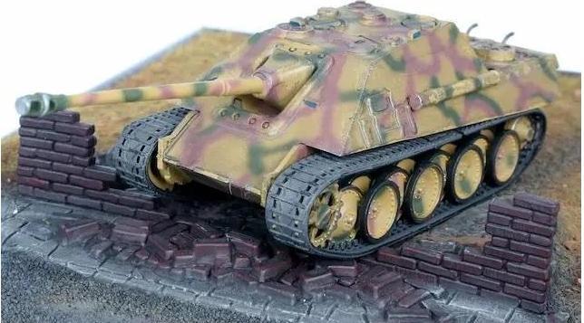 Actual product image Revell Model Set Sd.Kfz.173 Jagdpanther