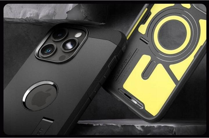 Actual product image Spigen Tough Armor MAG iPhone 16 Pro Max MagSafe czarny/black ACS08013 (Apple iPhone 16 Pro Max)