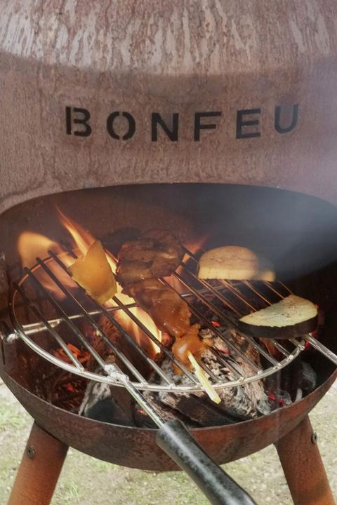 Actual product image Bonfeu BonSolo garden fireplace grate