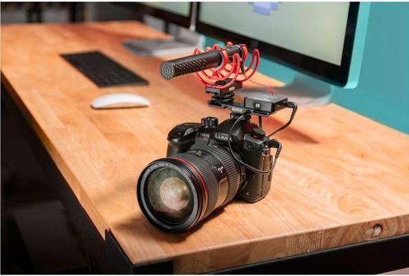 Actual product image RØDE DCS-1 Double Hot Shoe Holder