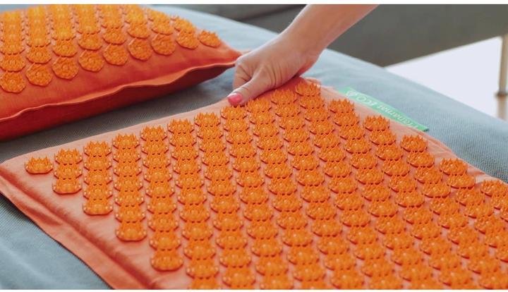 Actual product image Pranamat Eco Massage Set - mat and cushion dark orange