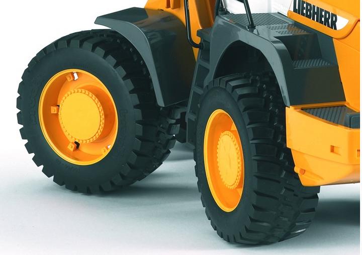 Image du produit Bruder Chargeuse sur roues Liebherr L574