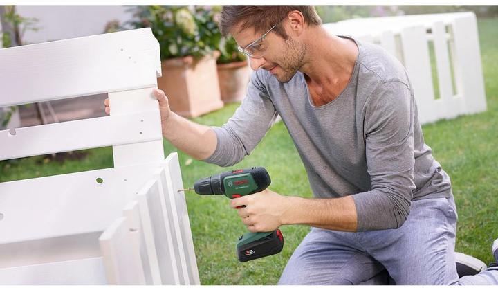 Productafbeelding Bosch Home & Garden UniversalDrill 18V (Oplaadbare batterij)
