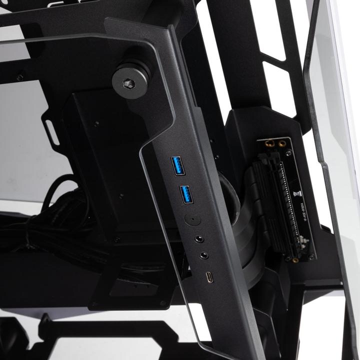 Immagine prodotto Antec Striker Phantom Gaming Edition (Mini-ITX)
