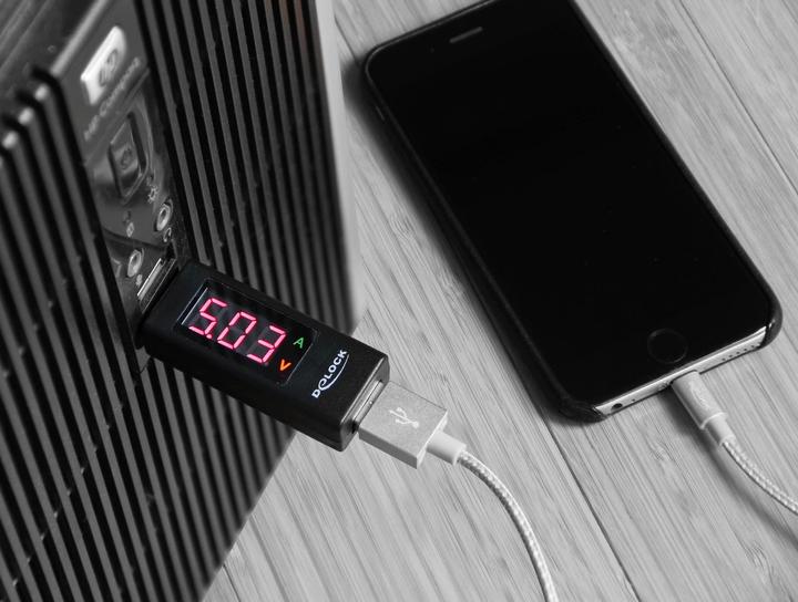Immagine prodotto Delock Adattatore amperometro USB con display a LED (USB 2.0, 2.20 cm)