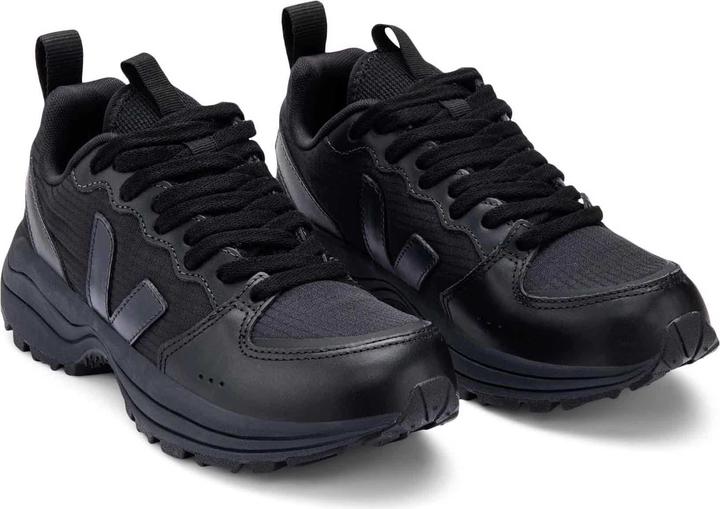 Actual product image Veja Venturi (37)