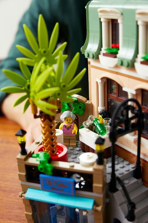 Image du produit LEGO Hôtel-boutique (10297, LEGO difficiles à trouver)