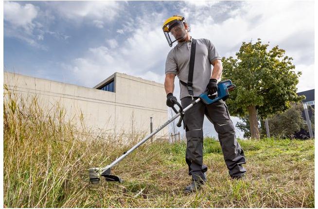 Image du produit Bosch Professional GFR 18V-23 solo (Fils coupe-herbe)