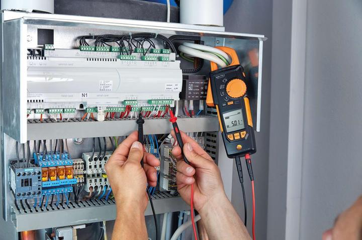 Actual product image Testo Current clamp, hand multimeter di (CAT III 1000V, CAT IV 600V)
