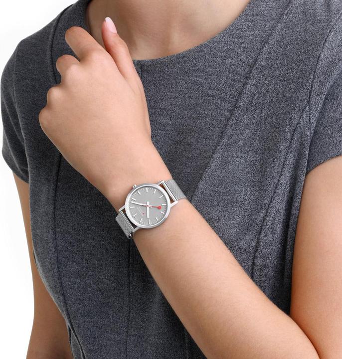 Produktbild Mondaine Classic - von der Natur inspiriert (Analoguhr, 40 mm)