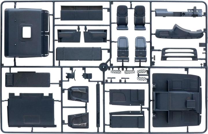Actual product image Italeri 1:24 SCANIA R730 Streamline Chimera