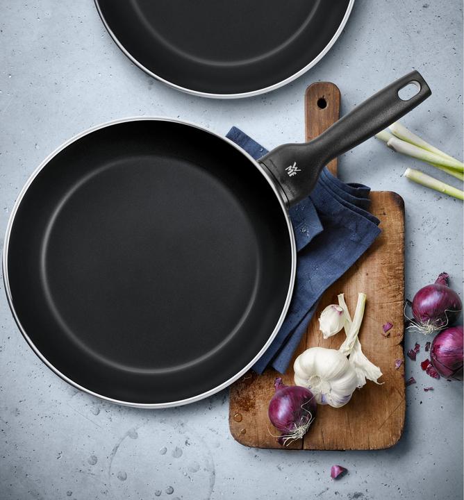 Image du produit WMF CeraDur Professional (28 cm, Poêle à frire, Acier inoxydable)