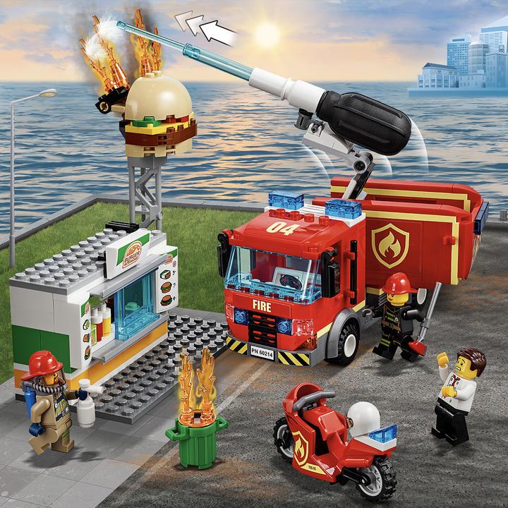 Actual product image LEGO Fire brigade deployment at Burger Restaurant (60214, LEGO City)