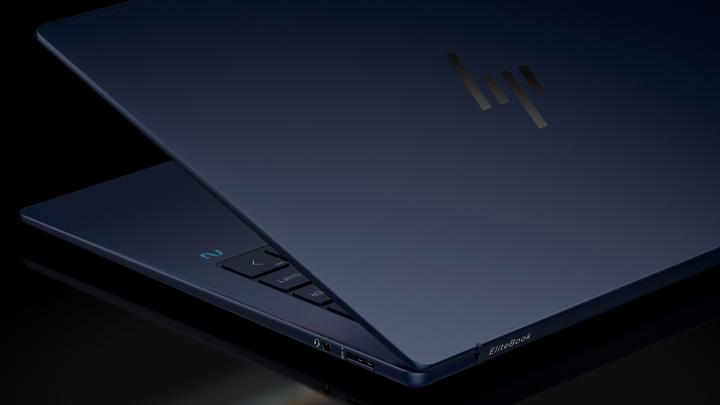 Produktbild HP EliteBook Ultra 14 inch G1q Notebook AI PC (14", Snapdragon X Elite X1E-78-100, 16 GB, 1000 GB, DE)