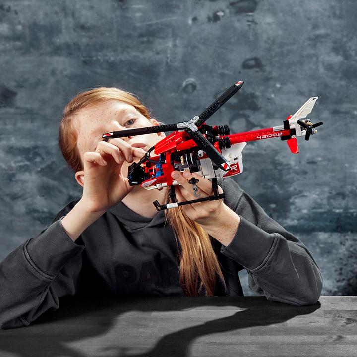 Produktbild LEGO Rettungshubschrauber (42092, LEGO Technic)