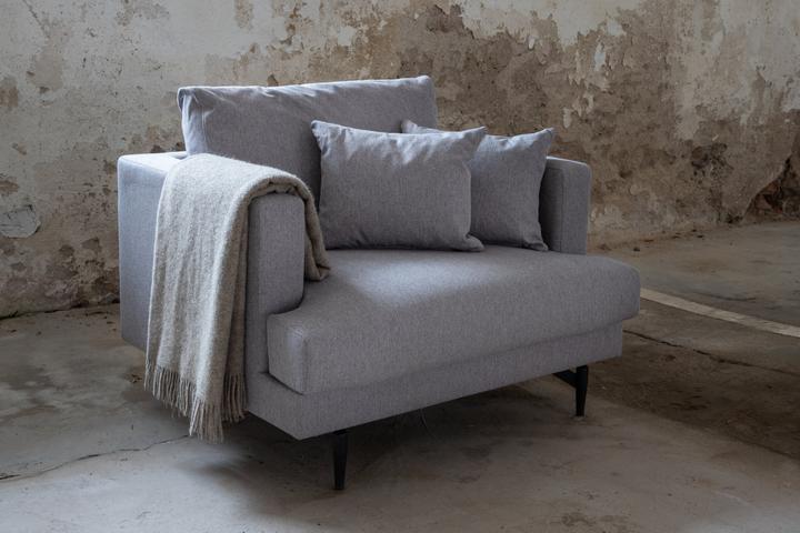 Actual product image Venture Home Armchair Sofia