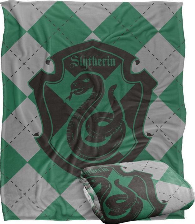 Actual product image Slytherin Blanket (152 x 127 cm)