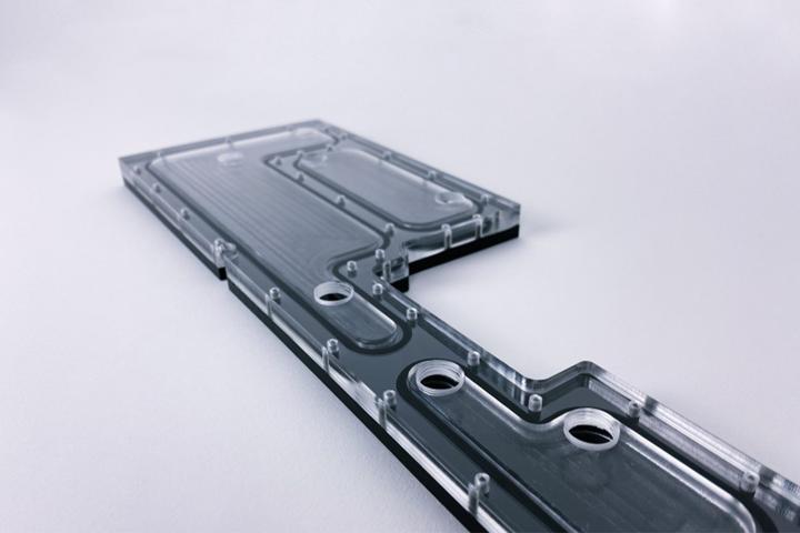 Image du produit Stealkey Customs Lian Li XL D1 Distroplate - Acrylique