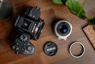 Actual product image Voigtländer Colour-Skopar 50mm / 2.2 VM silver (Leica M, full size)