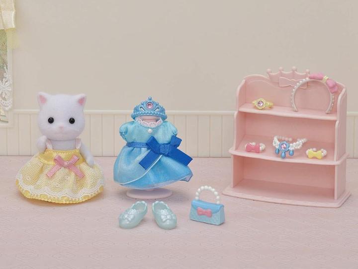 Actual product image Sylvanian Families SYL princesses dressing set with figure