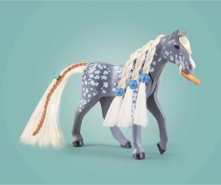 Actual product image Playmobil Amelia & Whisper with horse box (71353, Playmobil Horses of Waterfall)