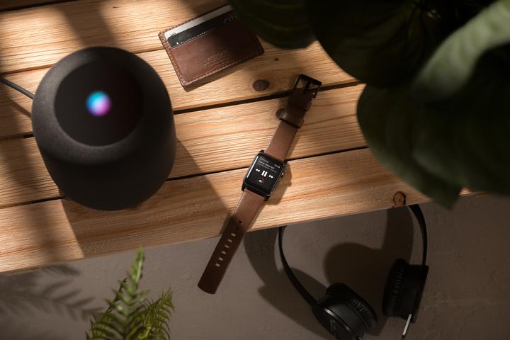 Produktbild Nomad Modern Connector Strap (44 mm, Edelstahl, Leder)