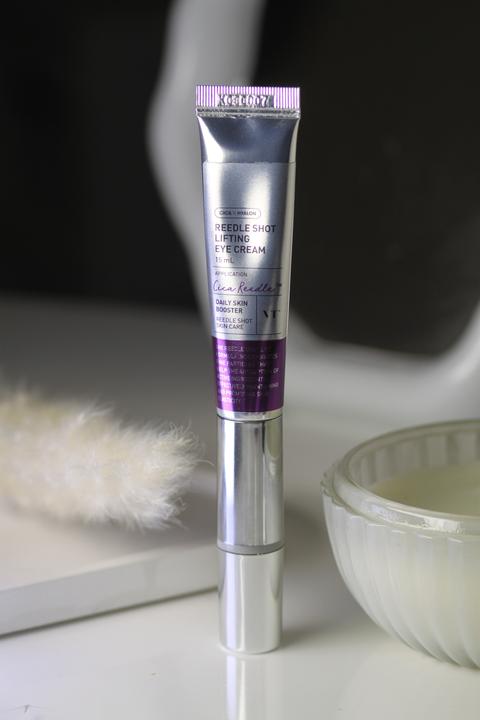 Produktbild VT Cosmetics Reedle Shot Lifting Eye Cream (Crème, 15 ml, Tag + Nacht)