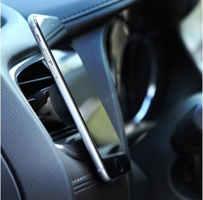 Actual product image Aukey HD-C5 Magnetic Air Vent Car Holder