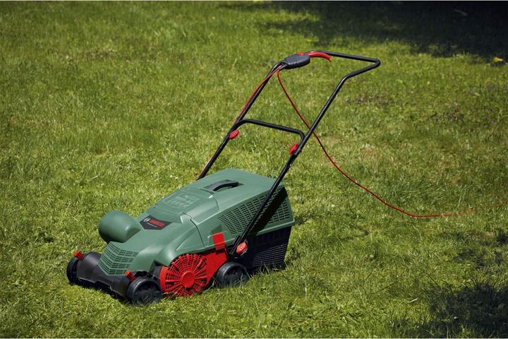 Actual product image Bosch Home & Garden UniversalRake 900