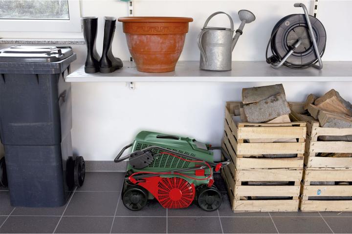 Actual product image Bosch Home & Garden UniversalRake 900