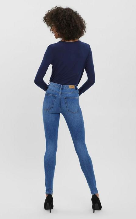 Immagine prodotto Vero Moda Jeans skinny a media altezza (XS)